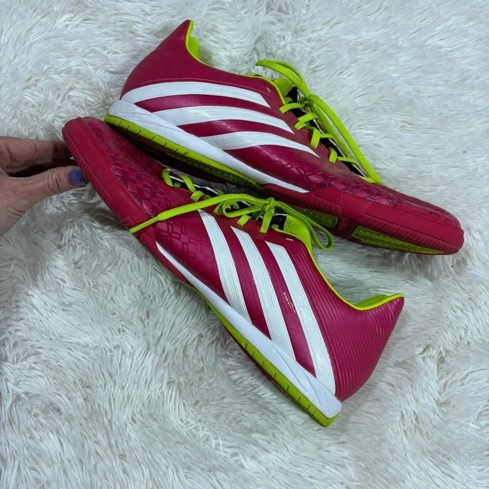 ADIDAS PREDATOR ABSOLADO LZ INDOOR - BERRY/WHITE/SLIME Size 11.5